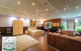 Hotel Ego